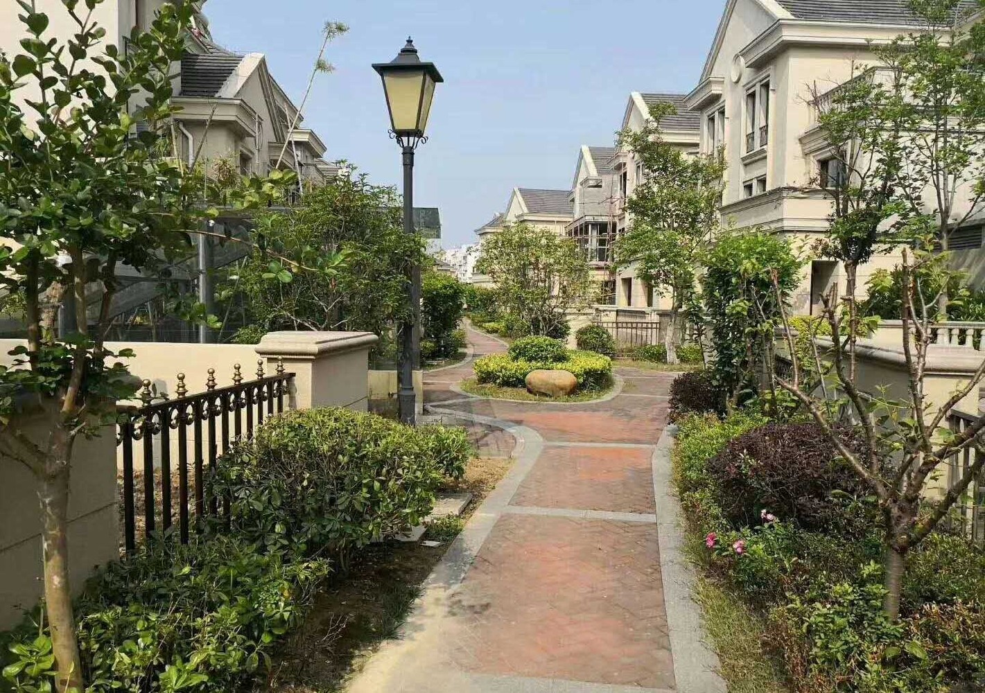 立威电渗透系统南京大湖美景别墅地下室防潮案例